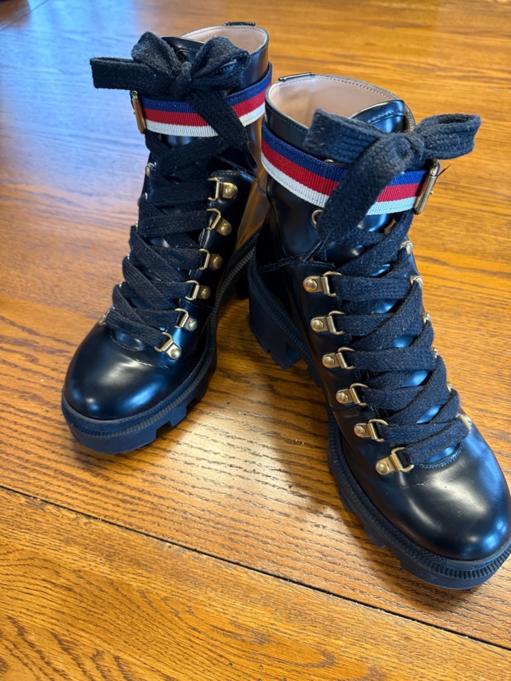 Gucci Black Leather Lace-Up Ankle Boots with Red-White-Blue Web Strap